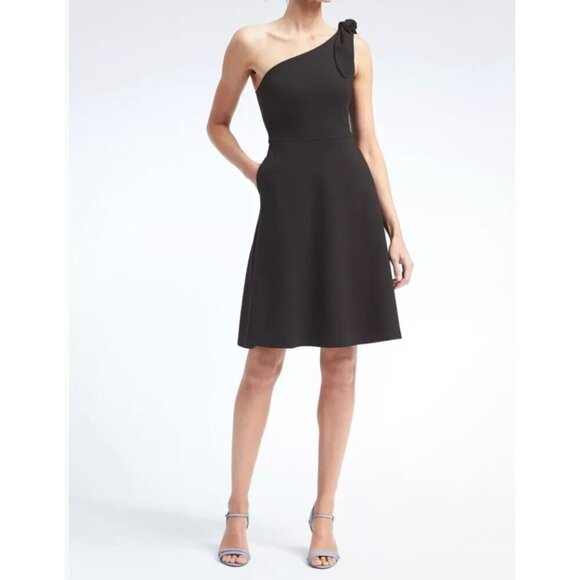 Banana Republic Womens Party One-Shoulder Ponte Fit-and-Flare Dress Black SIZE 6 - Picture 1 of 6